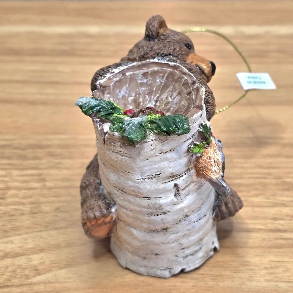 Cute Bear‎ Climbing Tree Stump Ornament Bird Holly Berries Christmas Decor